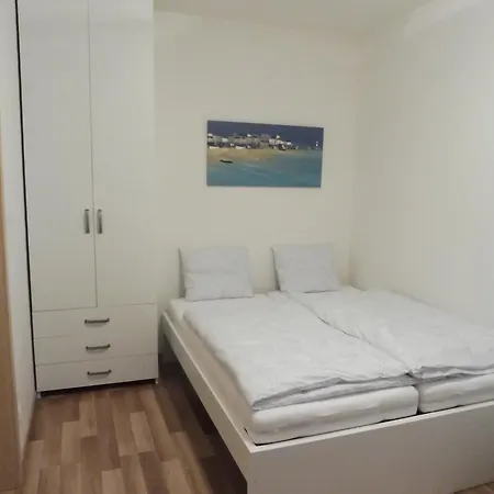 Modern Jegeho - Tipos Arena