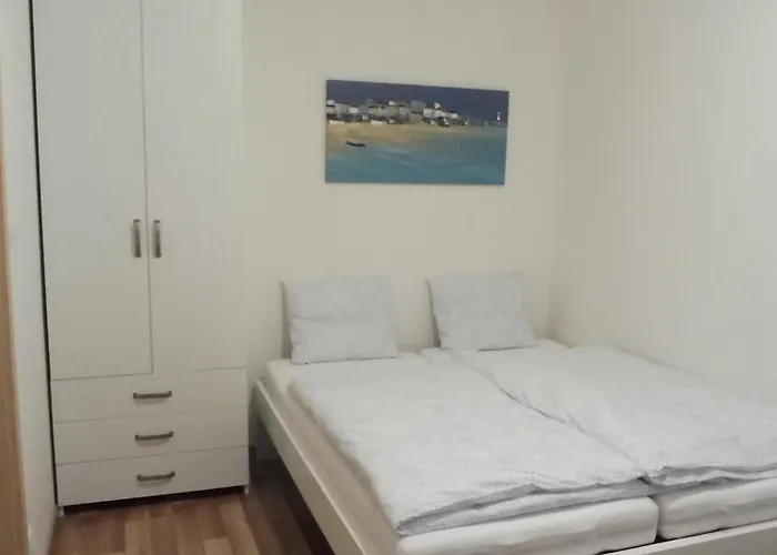 Modern Jegeho - Tipos Arena